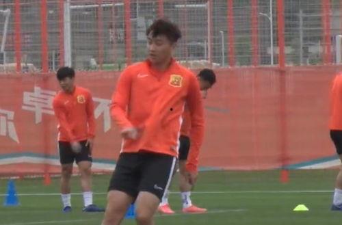 西班牙球员爆料视频最新,最新爆料视频揭露足坛内幕 第3张 西班牙球员爆料视频最新,最新爆料视频揭露足坛内幕 第3张